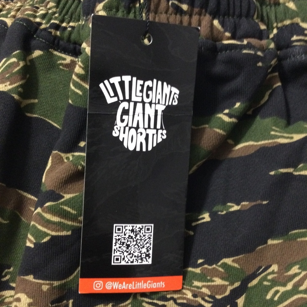 We Are Little Giants Creative Disruptors Boy’s Tiger Stripe Camo Pants Size 7/8 - Picture 5 of 8